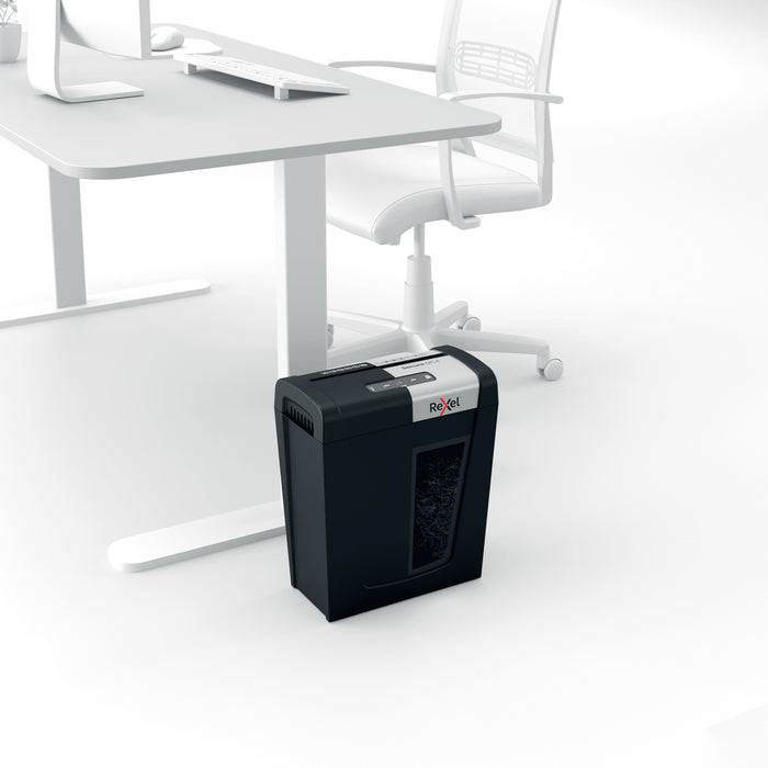 DISTRUGATOR DOCUMENTE manual REXEL SECURE MC4, P5, micro-cut, 4 coli, 14l, negru-argintiu*