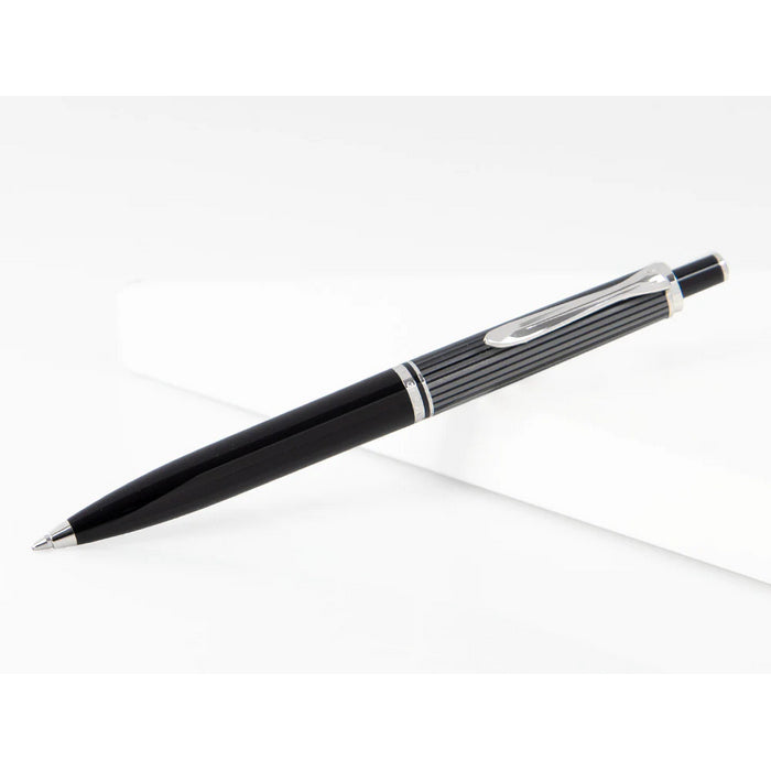 PIX PELIKAN Souveran K405, accesorii placate cu paladiu*