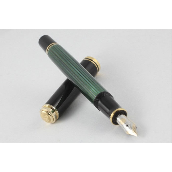 STILOU PELIKAN Souveran M400, accesorii placate cu aur*