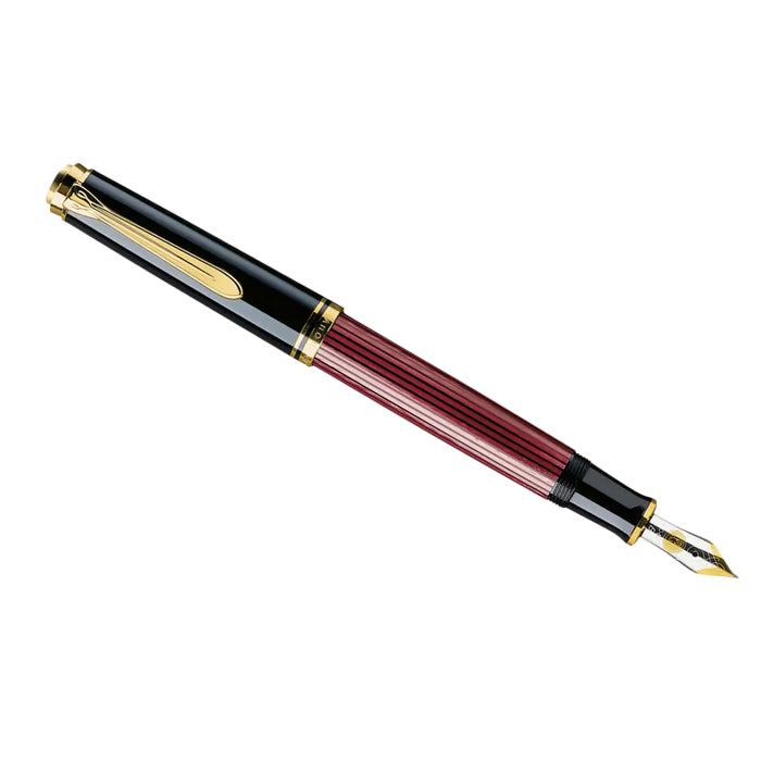 STILOU PELIKAN Souveran M600, accesorii placate cu aur*
