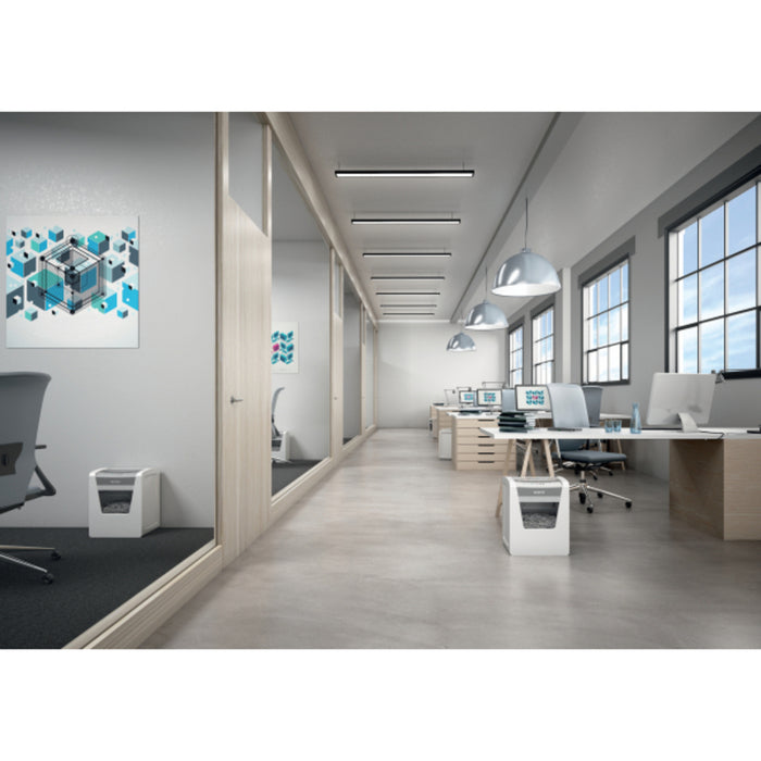 DISTRUGATOR DOCUMENTE manual LEITZ IQ Office, P5, micro-cut (particule) 2 x 15 mm, cos 23l, alb, 10 coli*